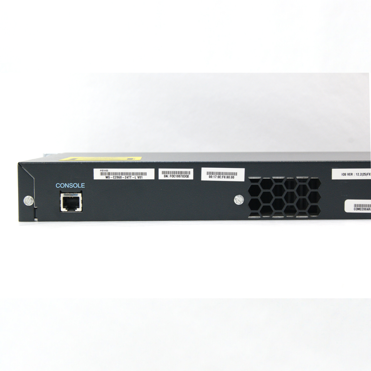 سوئیچ شبکه 24 پورت + 2 پورت Uplink سیسکو مدل WS-C2960-24TT-L-3